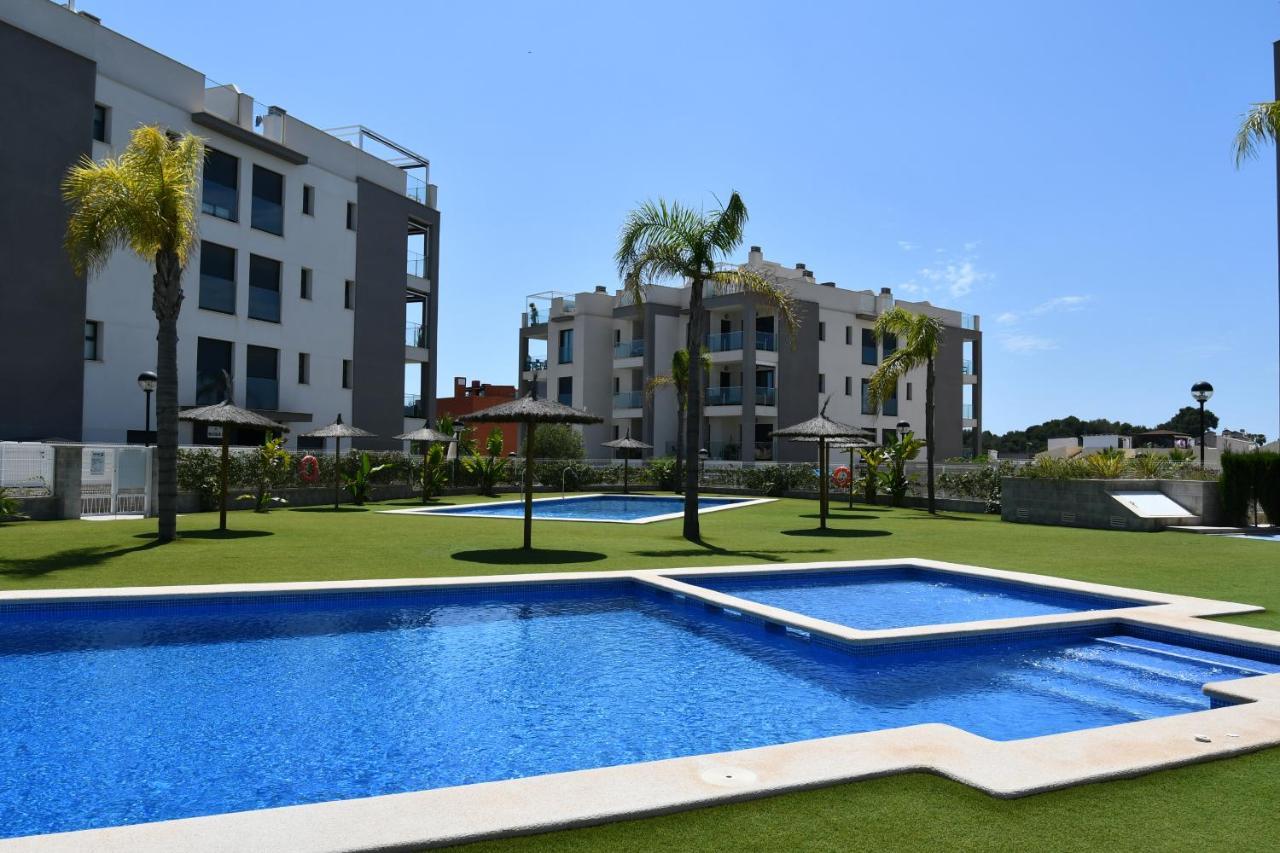 Luxurious Flat & Private Rooftop In Villamartin Orihuela Costa Dehesa de Campoamor  Kültér fotó