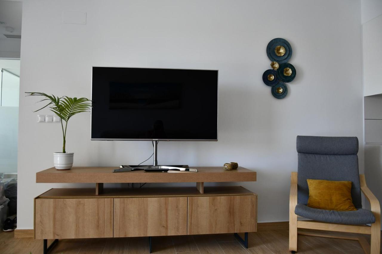 Luxurious Flat & Private Rooftop In Villamartin Orihuela Costa Dehesa de Campoamor  Kültér fotó