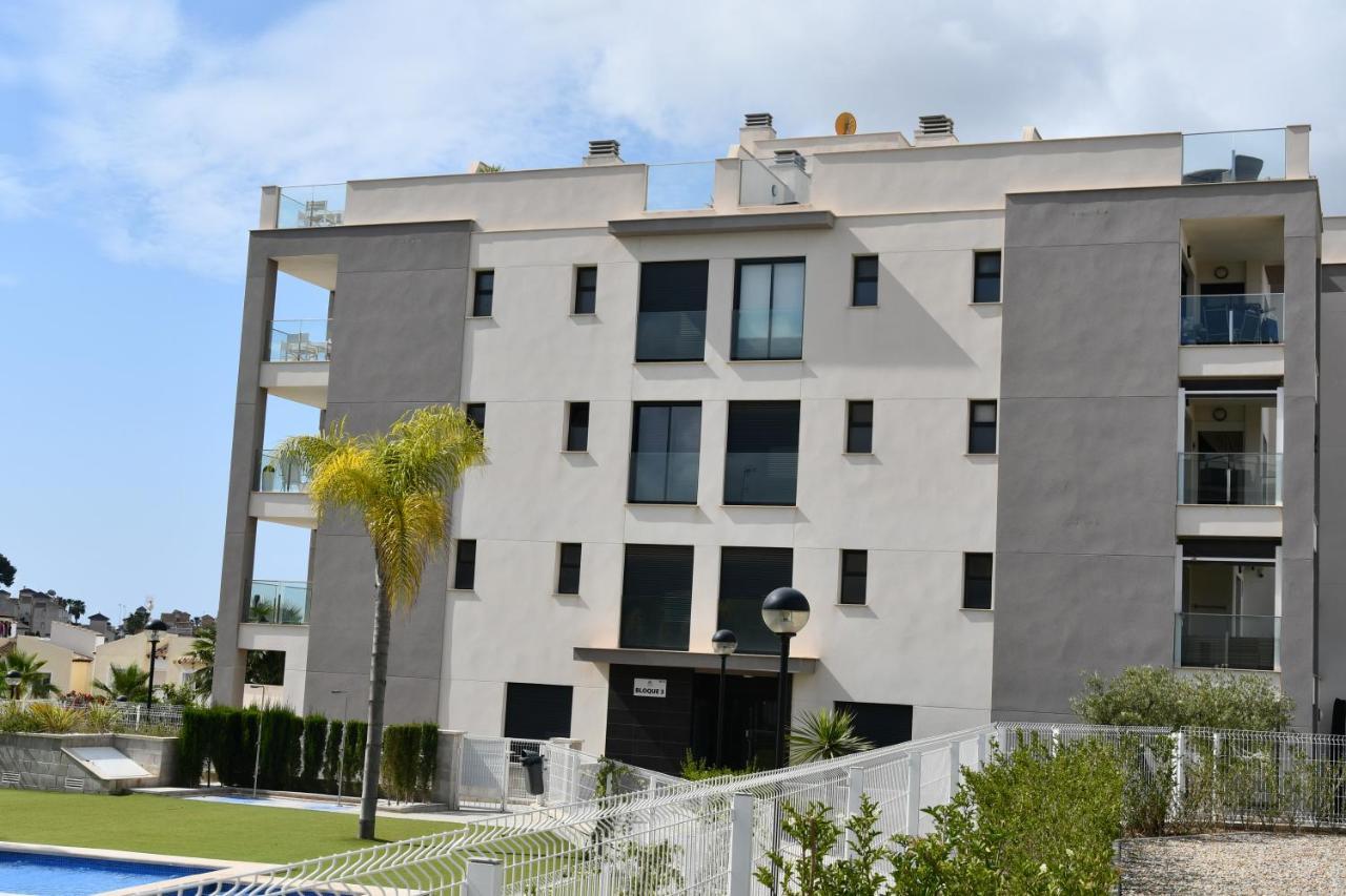 Luxurious Flat & Private Rooftop In Villamartin Orihuela Costa Dehesa de Campoamor  Kültér fotó