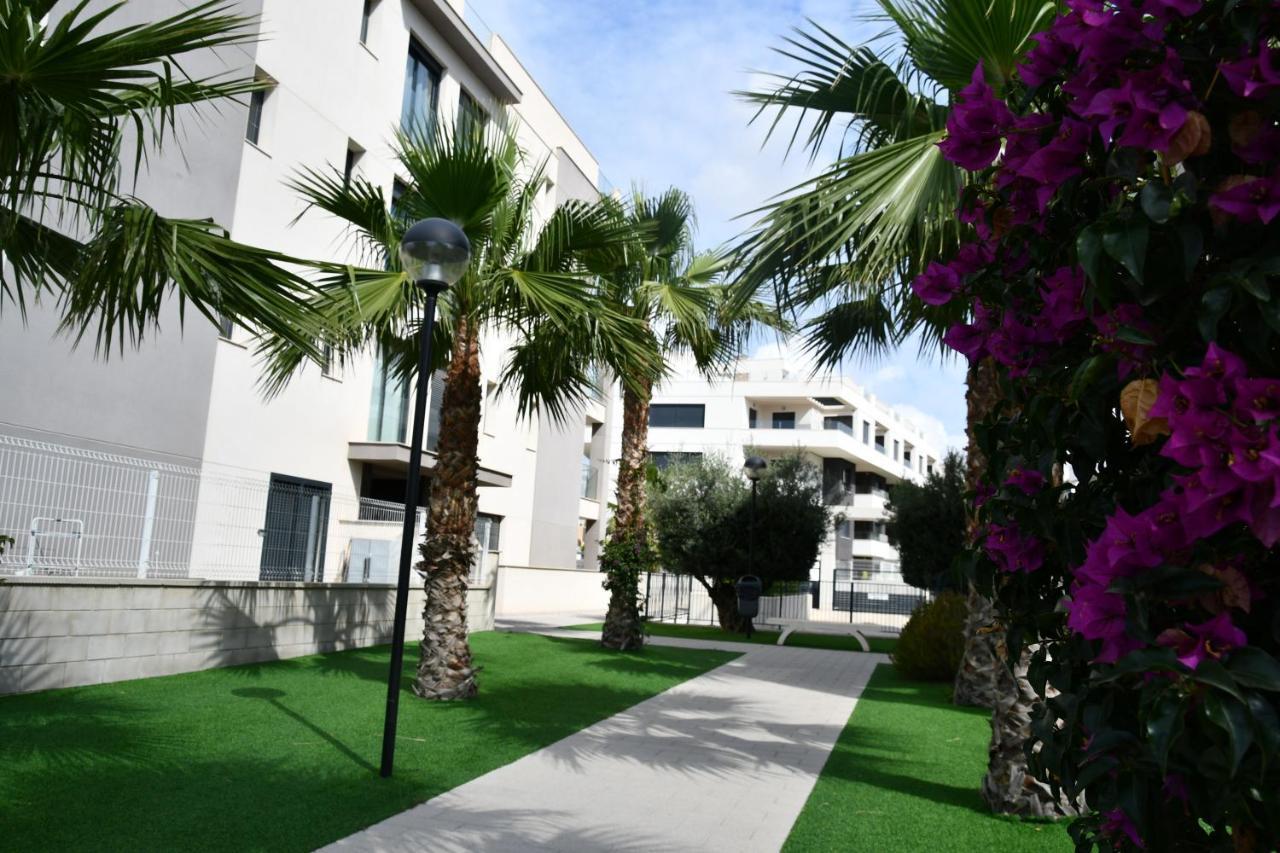Luxurious Flat & Private Rooftop In Villamartin Orihuela Costa Dehesa de Campoamor  Kültér fotó